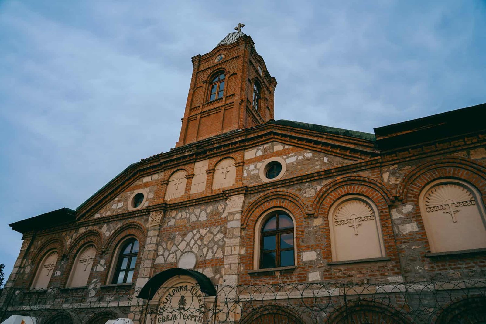 Are There Any Age-related Precautions For Nopal Supplement Use?