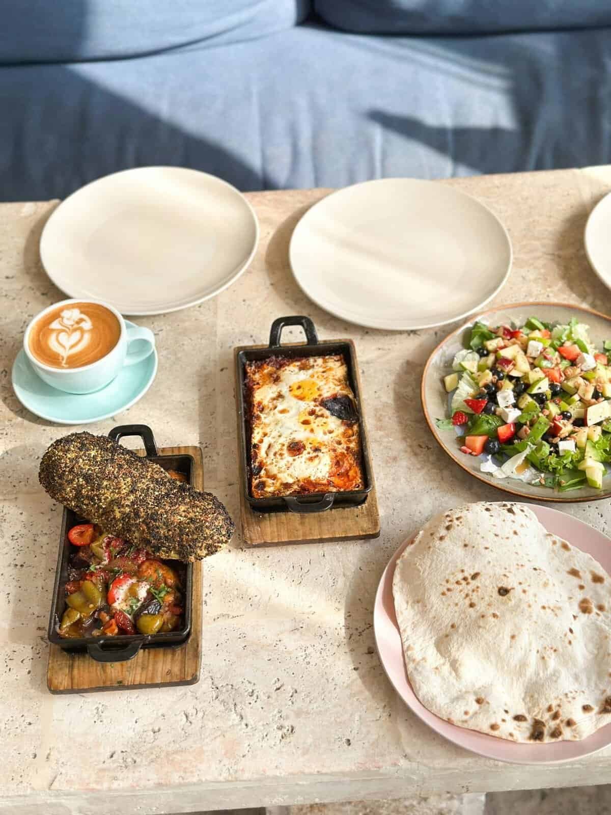 What Are The Best Side Dishes To Serve With Nopal? What Are The Best Side Dishes To Serve With Nopal?